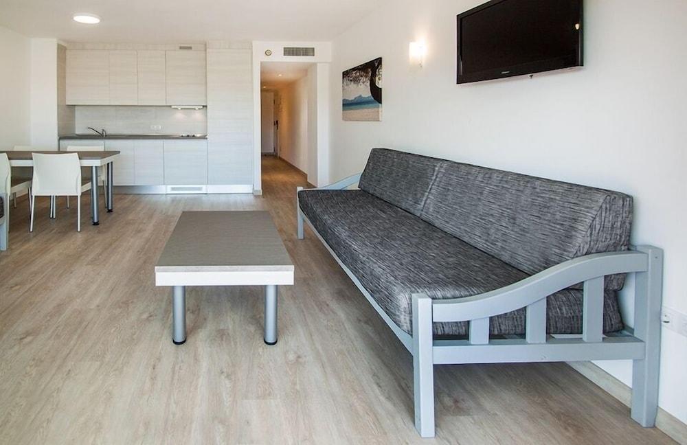 Apartamentos Sol Y Vera Magaluf  Exterior foto