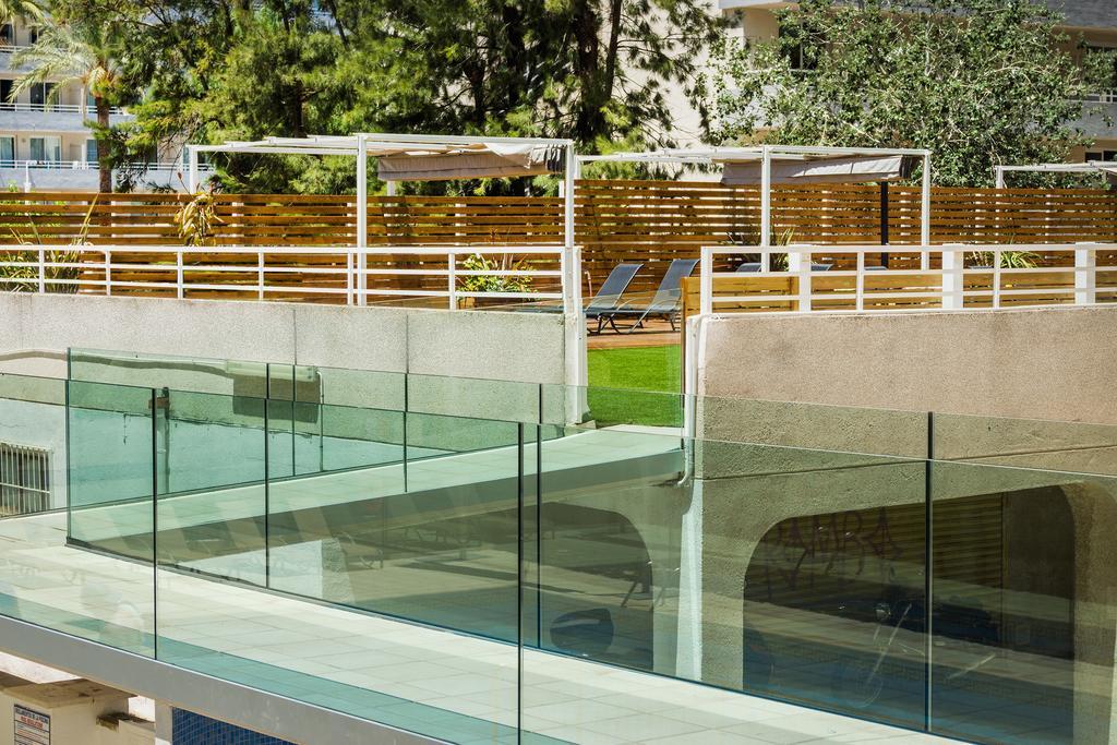 Apartamentos Sol Y Vera Magaluf  Exterior foto