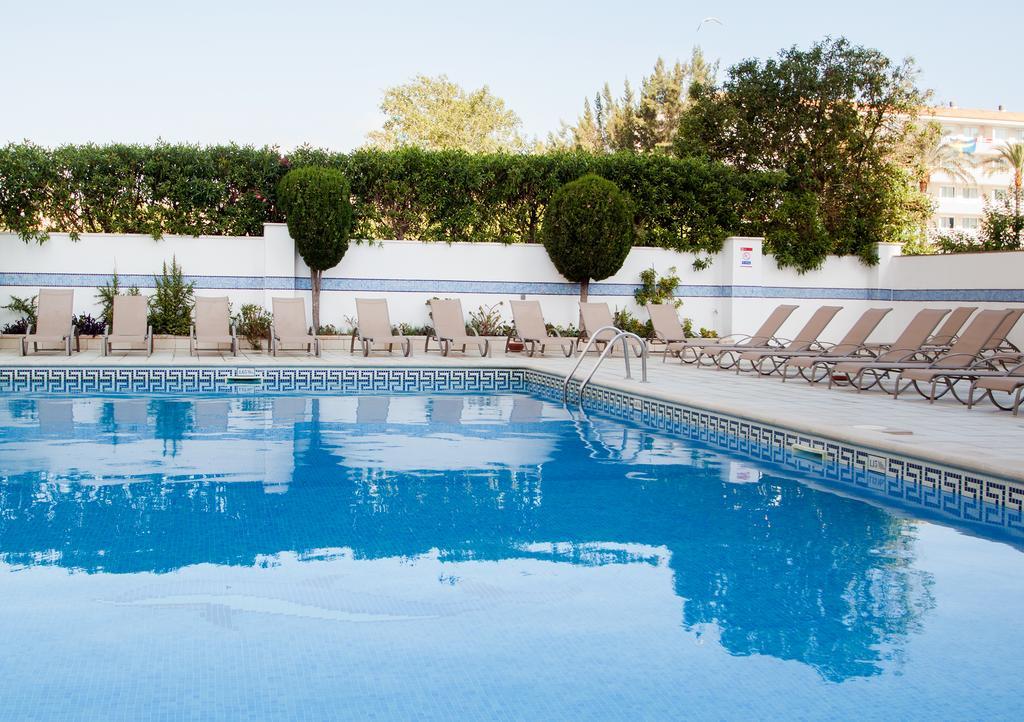 Apartamentos Sol Y Vera Magaluf  Exterior foto