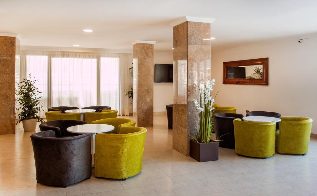 Apartamentos Sol Y Vera Magaluf  Exterior foto